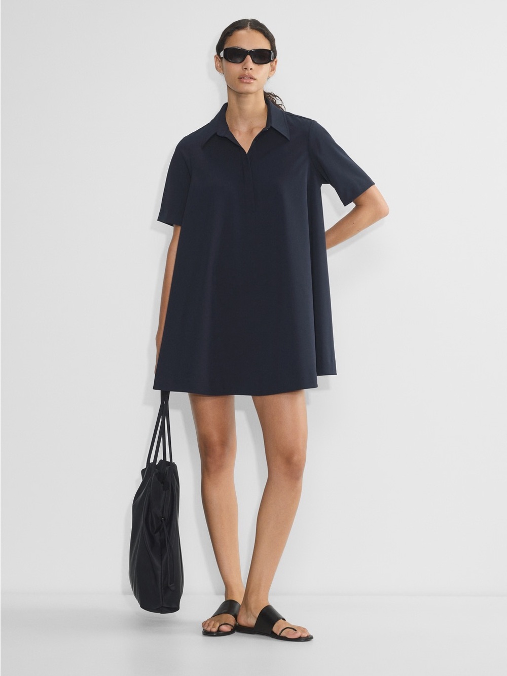 Aritzia Babaton Resolute Dress